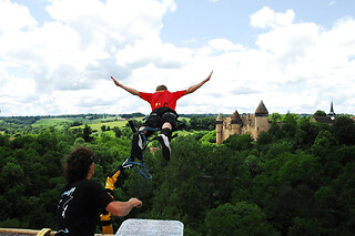 Saut à l'élastique depuis le Viaduc de Culan (18)