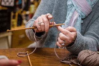 Cours de tricot et de crochet à Neuilly-sur-Seine (92)