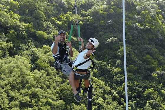 Saut à l'élastique du Viaduc de la Fontaine à Saint-Leu