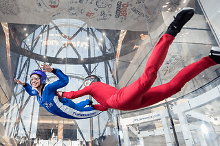 Simulateur de chute libre en Soufflerie à Paris - Baptême