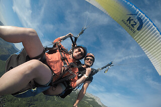 Baptême en parapente au dessus du lac d'Annecy (74) - Baptême ascendance