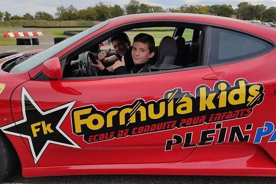 Stage Pilotage Enfant en Ferrari F430 à Dreux (28) - Ferrari F430 - 5 Tours