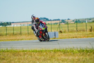 Baptême en passager de moto hypersport pour 2 - 2Ride Baptême - Magny-Cours (58)