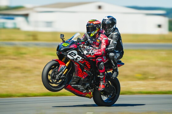 Baptême en passager de moto hypersport pour 2 - 2Ride Baptême - Magny-Cours (58)
