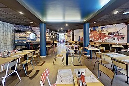 NOVOTEL EVRY COURCOURONNES