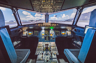 Simulateur de pilotage d'avion de ligne à Lyon - Duo
