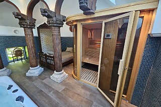 Un accès au spa avec bain à remous, sauna et hammam pour 2 au Domaine de Neuville à Sainte-Gemme (51)