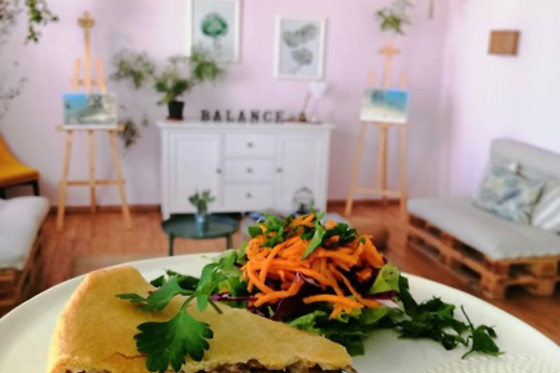 BALANCE CAFE - photo 11