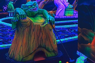 Partie de mini-golf en groupe - Goolfy Lille - Lomme (59)