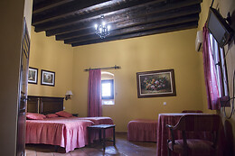 HOTEL LA CASA GRANDE