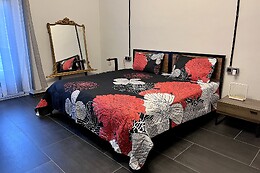 Minardi Apartments