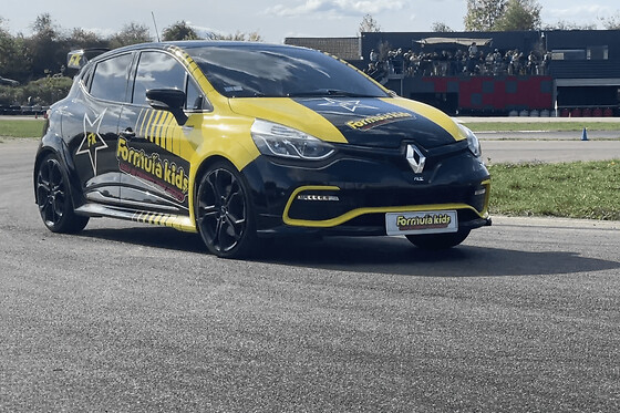 Stage de Pilotage Enfant en Clio IV RS à Orléans (45) - Clio IV RS - 5  Tours