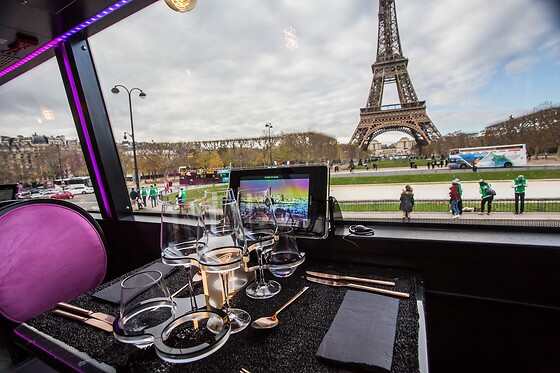 Un repas pour 2 à bord du Bus Toqué à Paris (75008)