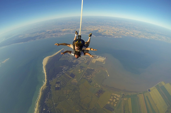 XLR Parachutisme - photo 1